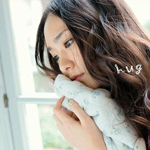 「hug」/ 新垣結衣